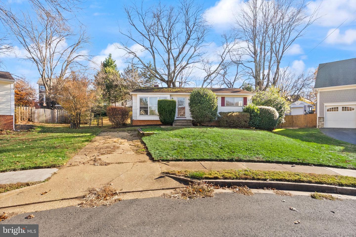 1412 PATRICK CIR SW, VIENNA, Virginia 22180, 3 Bedrooms Bedrooms, ,2 BathroomsBathrooms,Residential,For sale,1412 PATRICK CIR SW,VAFX2279998 MLS # VAFX2279998 1412 PATRICK CIR SW, VIENNA, Virginia 22180, 3 Bedrooms Bedrooms, ,2 BathroomsBathrooms,Residential,For sale,1412 PATRICK CIR SW,VAFX2279998 MLS # VAFX2279998