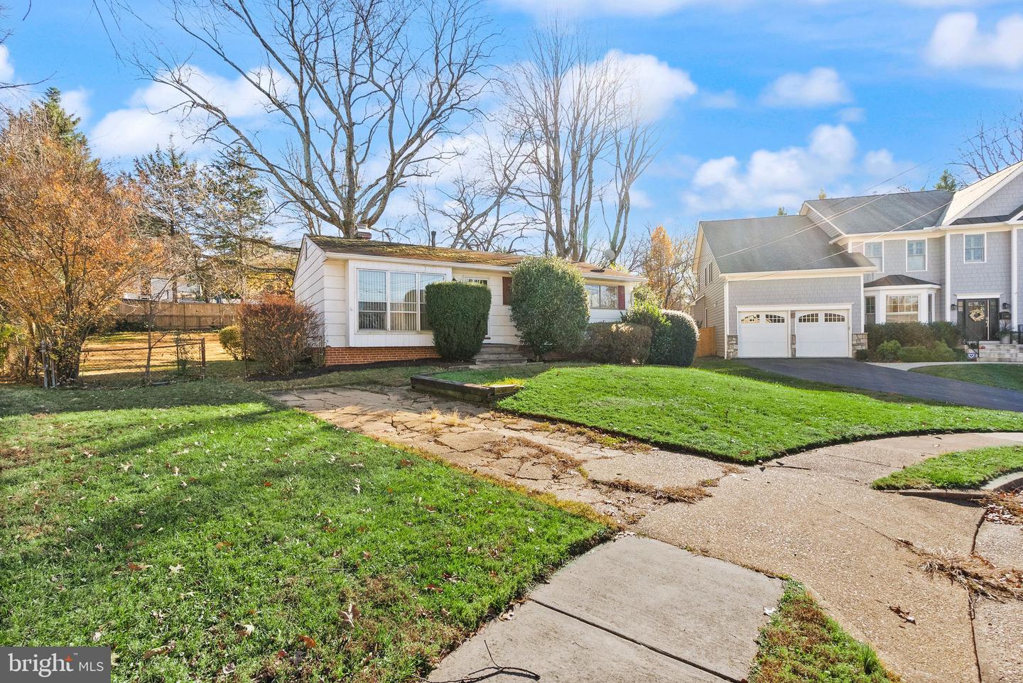 1412 PATRICK CIR SW, VIENNA, Virginia 22180, 3 Bedrooms Bedrooms, ,2 BathroomsBathrooms,Residential,For sale,1412 PATRICK CIR SW,VAFX2279998 MLS # VAFX2279998 1412 PATRICK CIR SW, VIENNA, Virginia 22180, 3 Bedrooms Bedrooms, ,2 BathroomsBathrooms,Residential,For sale,1412 PATRICK CIR SW,VAFX2279998 MLS # VAFX2279998