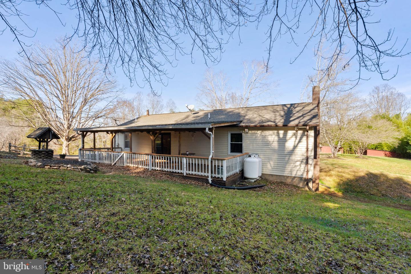 148 VIEWTOWN, AMISSVILLE, Virginia 20106, 3 Bedrooms Bedrooms, ,2 BathroomsBathrooms,Residential,For sale,148 VIEWTOWN,VARP2002414 MLS # VARP2002414