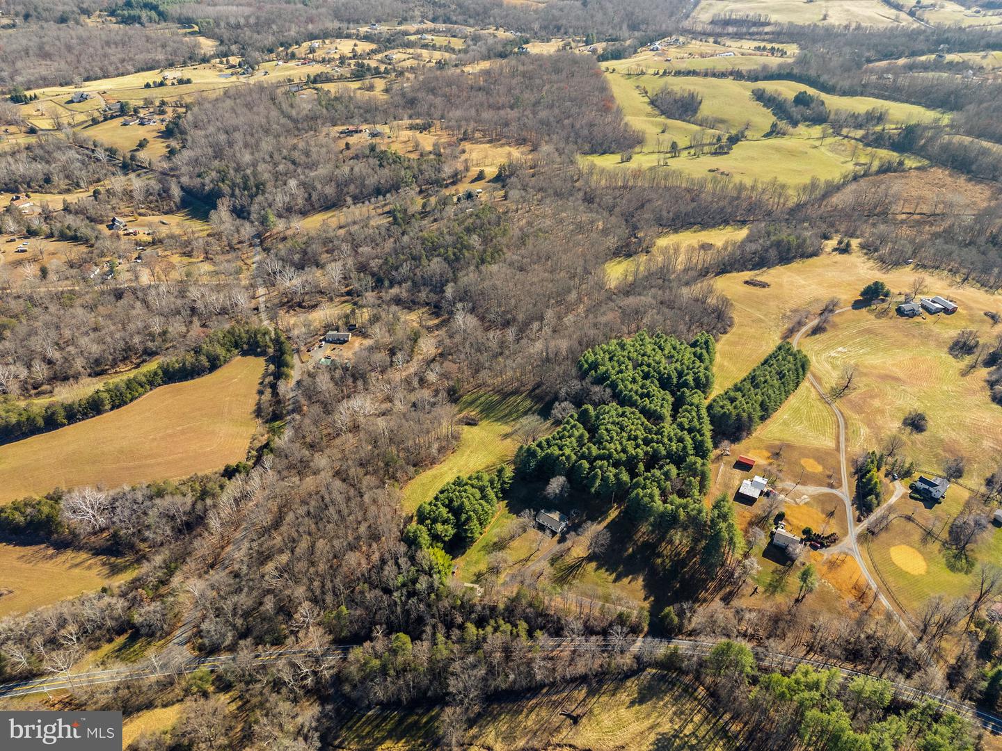 148 VIEWTOWN, AMISSVILLE, Virginia 20106, 3 Bedrooms Bedrooms, ,2 BathroomsBathrooms,Residential,For sale,148 VIEWTOWN,VARP2002414 MLS # VARP2002414
