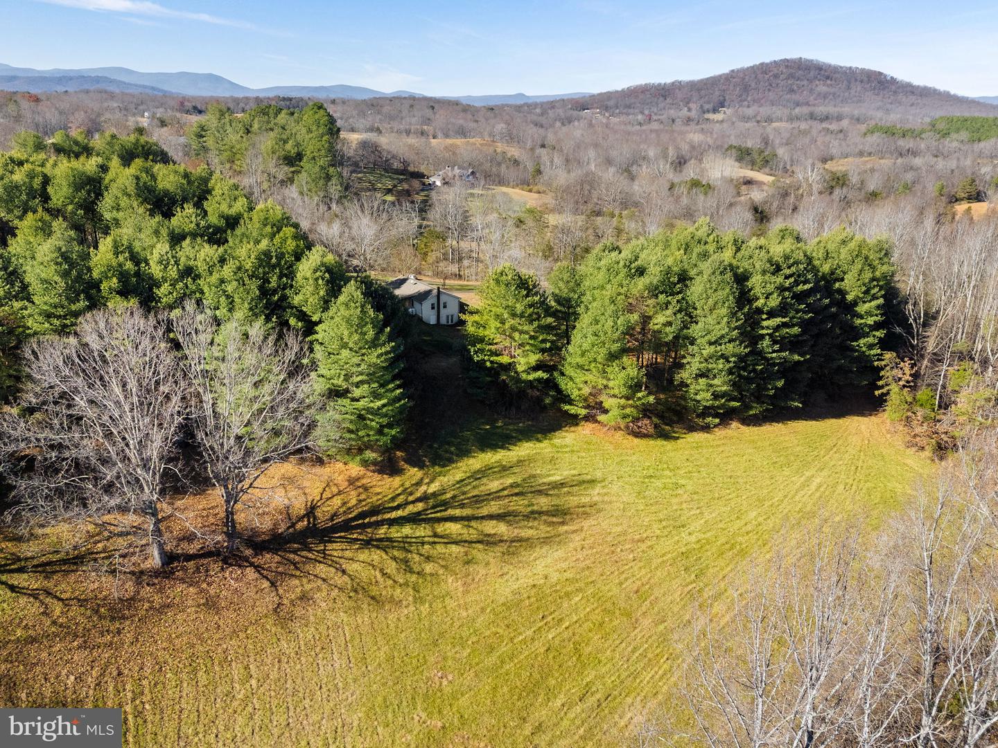 148 VIEWTOWN, AMISSVILLE, Virginia 20106, 3 Bedrooms Bedrooms, ,2 BathroomsBathrooms,Residential,For sale,148 VIEWTOWN,VARP2002414 MLS # VARP2002414