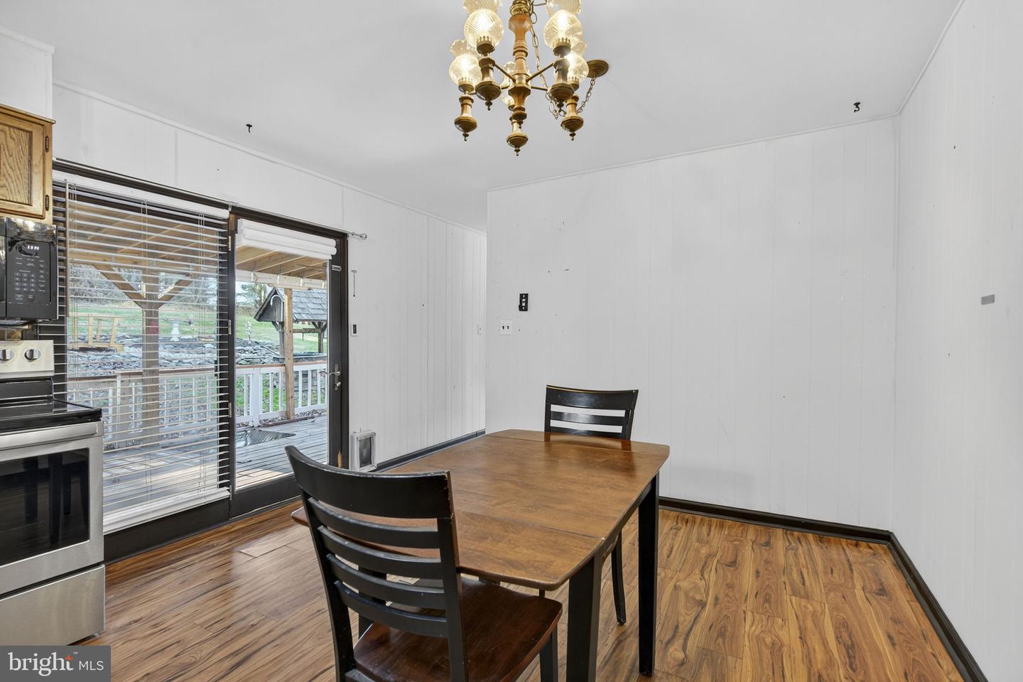 148 VIEWTOWN, AMISSVILLE, Virginia 20106, 3 Bedrooms Bedrooms, ,2 BathroomsBathrooms,Residential,For sale,148 VIEWTOWN,VARP2002414 MLS # VARP2002414