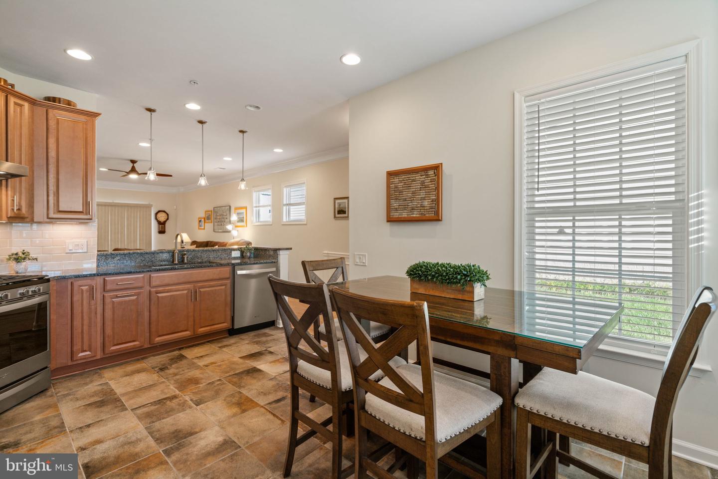 20 FENWICK DR, FREDERICKSBURG, Virginia 22406, 2 Bedrooms Bedrooms, ,2 BathroomsBathrooms,Residential,For sale,20 FENWICK DR,VAST2044388 MLS # VAST2044388