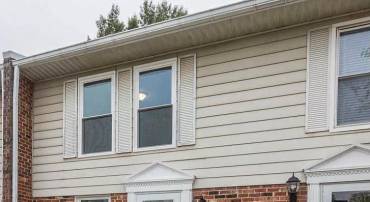 2167 FERGUSON PL, HERNDON, Virginia 20170, 2 Bedrooms Bedrooms, 8 Rooms Rooms,1 BathroomBathrooms,Residential,For sale,2167 FERGUSON PL,VAFX2280176 MLS # VAFX2280176
