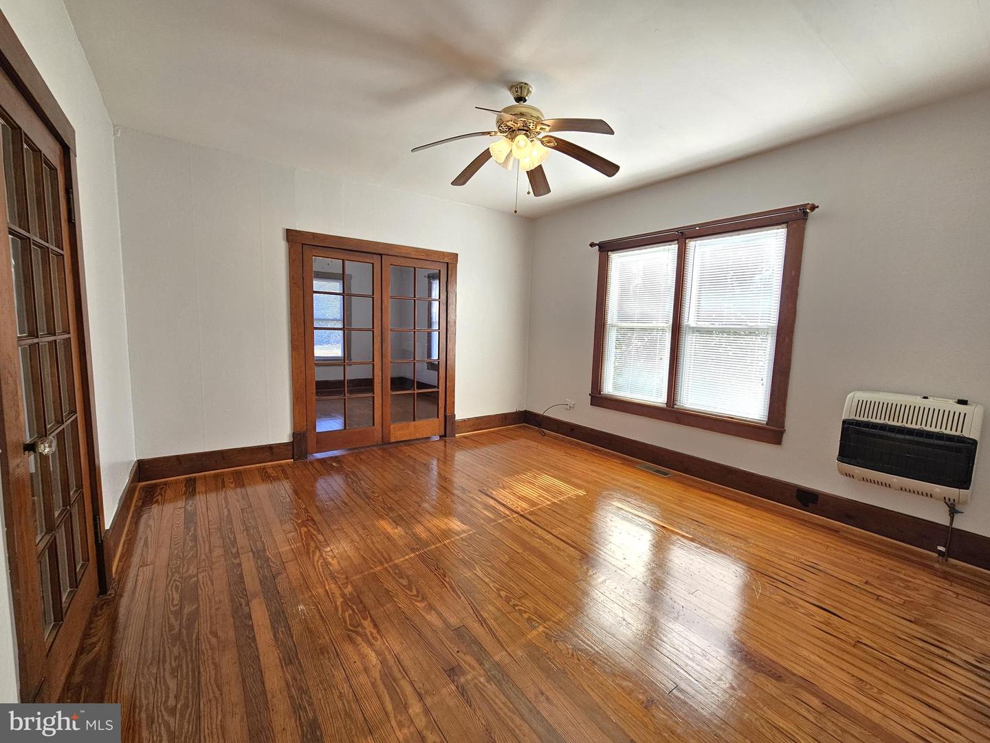 74 CONNER ST, DILLWYN, Virginia 23936, 4 Bedrooms Bedrooms, 9 Rooms Rooms,2 BathroomsBathrooms,Residential,For sale,74 CONNER ST,VABH2000244 MLS # VABH2000244 74 CONNER ST, DILLWYN, Virginia 23936, 4 Bedrooms Bedrooms, 9 Rooms Rooms,2 BathroomsBathrooms,Residential,For sale,74 CONNER ST,VABH2000244 MLS # VABH2000244