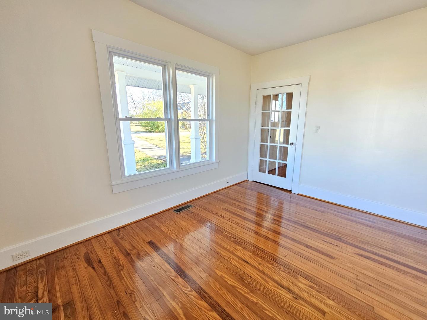 74 CONNER ST, DILLWYN, Virginia 23936, 4 Bedrooms Bedrooms, 9 Rooms Rooms,2 BathroomsBathrooms,Residential,For sale,74 CONNER ST,VABH2000244 MLS # VABH2000244 74 CONNER ST, DILLWYN, Virginia 23936, 4 Bedrooms Bedrooms, 9 Rooms Rooms,2 BathroomsBathrooms,Residential,For sale,74 CONNER ST,VABH2000244 MLS # VABH2000244