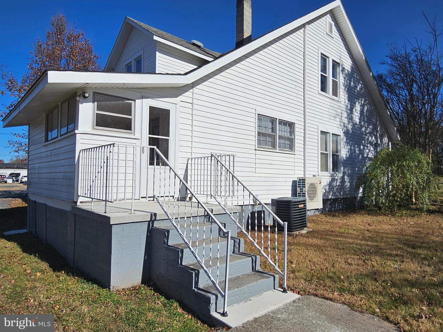 74 CONNER ST, DILLWYN, Virginia 23936, 4 Bedrooms Bedrooms, 9 Rooms Rooms,2 BathroomsBathrooms,Residential,For sale,74 CONNER ST,VABH2000244 MLS # VABH2000244 74 CONNER ST, DILLWYN, Virginia 23936, 4 Bedrooms Bedrooms, 9 Rooms Rooms,2 BathroomsBathrooms,Residential,For sale,74 CONNER ST,VABH2000244 MLS # VABH2000244