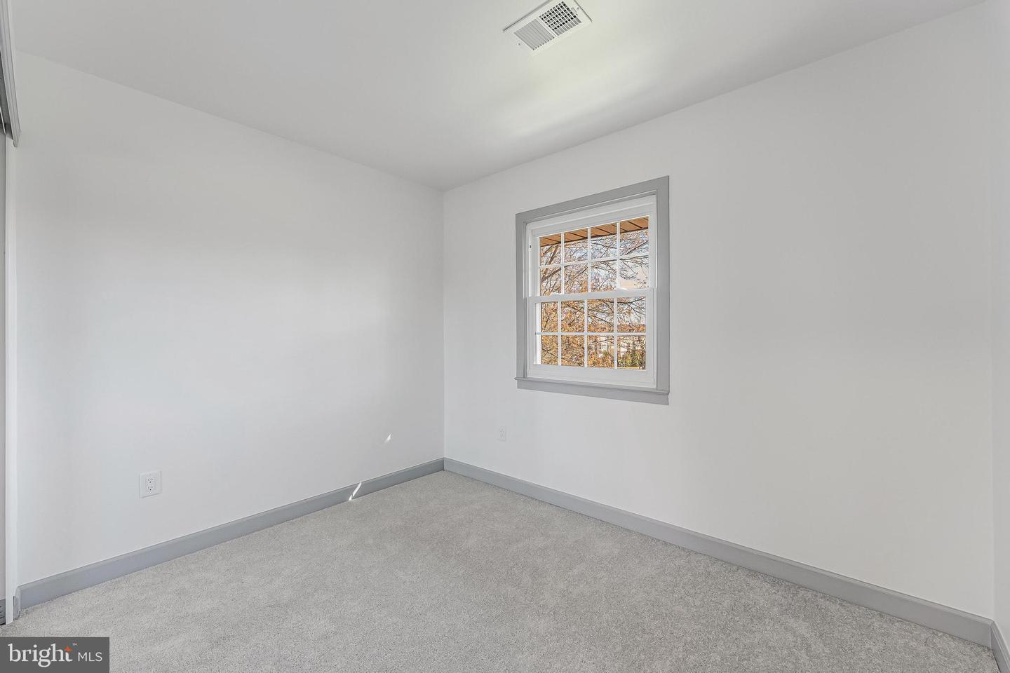 14811 PALMERSTON SQ, CENTREVILLE, Virginia 20120, 3 Bedrooms Bedrooms, ,2 BathroomsBathrooms,Residential,For sale,14811 PALMERSTON SQ,VAFX2280258 MLS # VAFX2280258 14811 PALMERSTON SQ, CENTREVILLE, Virginia 20120, 3 Bedrooms Bedrooms, ,2 BathroomsBathrooms,Residential,For sale,14811 PALMERSTON SQ,VAFX2280258 MLS # VAFX2280258