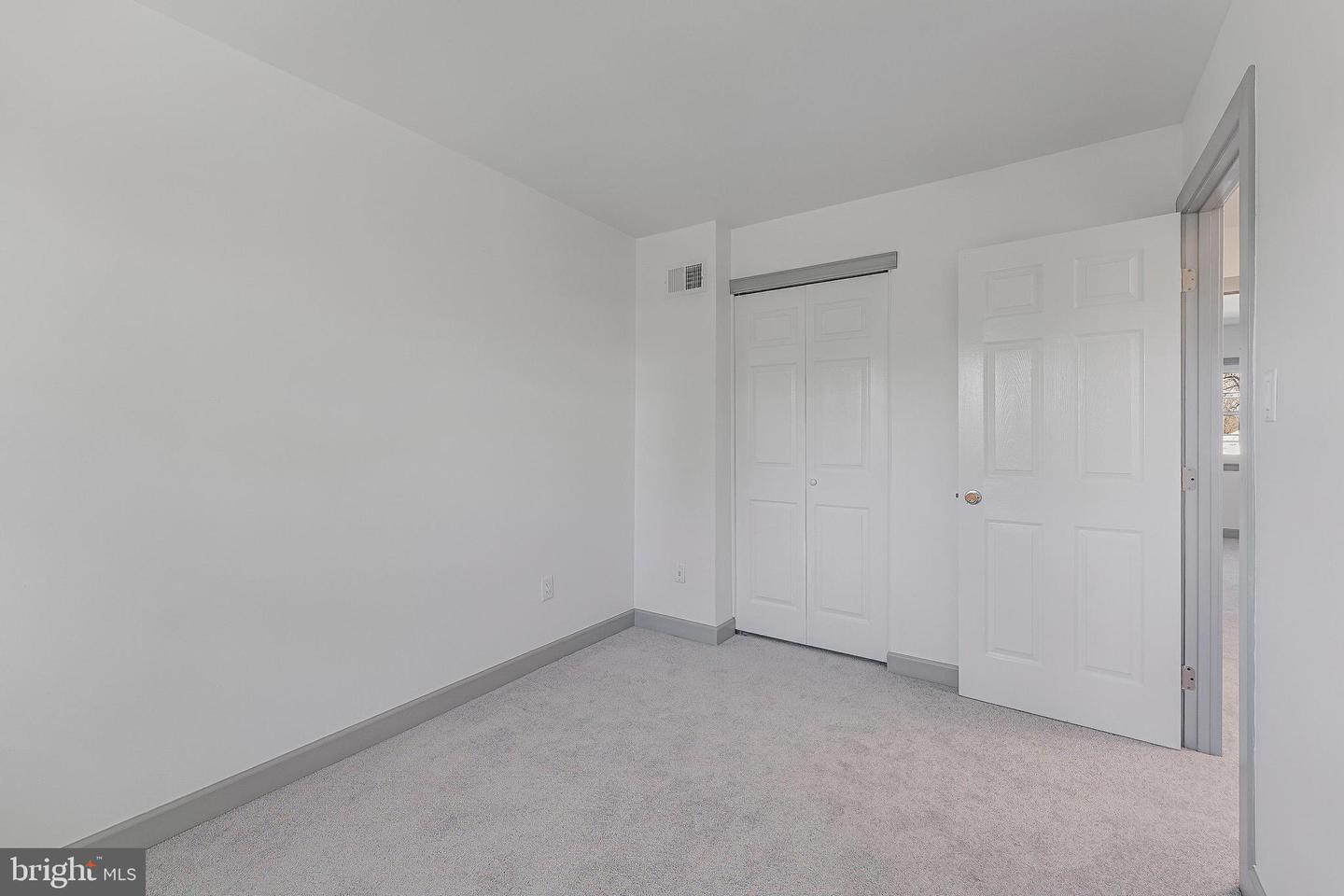 14811 PALMERSTON SQ, CENTREVILLE, Virginia 20120, 3 Bedrooms Bedrooms, ,2 BathroomsBathrooms,Residential,For sale,14811 PALMERSTON SQ,VAFX2280258 MLS # VAFX2280258 14811 PALMERSTON SQ, CENTREVILLE, Virginia 20120, 3 Bedrooms Bedrooms, ,2 BathroomsBathrooms,Residential,For sale,14811 PALMERSTON SQ,VAFX2280258 MLS # VAFX2280258