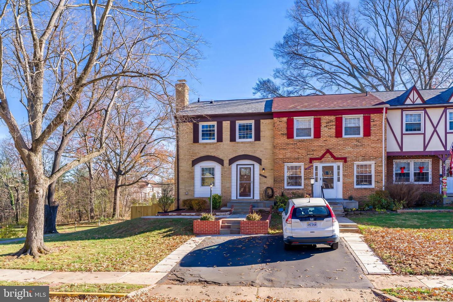 14811 PALMERSTON SQ, CENTREVILLE, Virginia 20120, 3 Bedrooms Bedrooms, ,2 BathroomsBathrooms,Residential,For sale,14811 PALMERSTON SQ,VAFX2280258 MLS # VAFX2280258 14811 PALMERSTON SQ, CENTREVILLE, Virginia 20120, 3 Bedrooms Bedrooms, ,2 BathroomsBathrooms,Residential,For sale,14811 PALMERSTON SQ,VAFX2280258 MLS # VAFX2280258