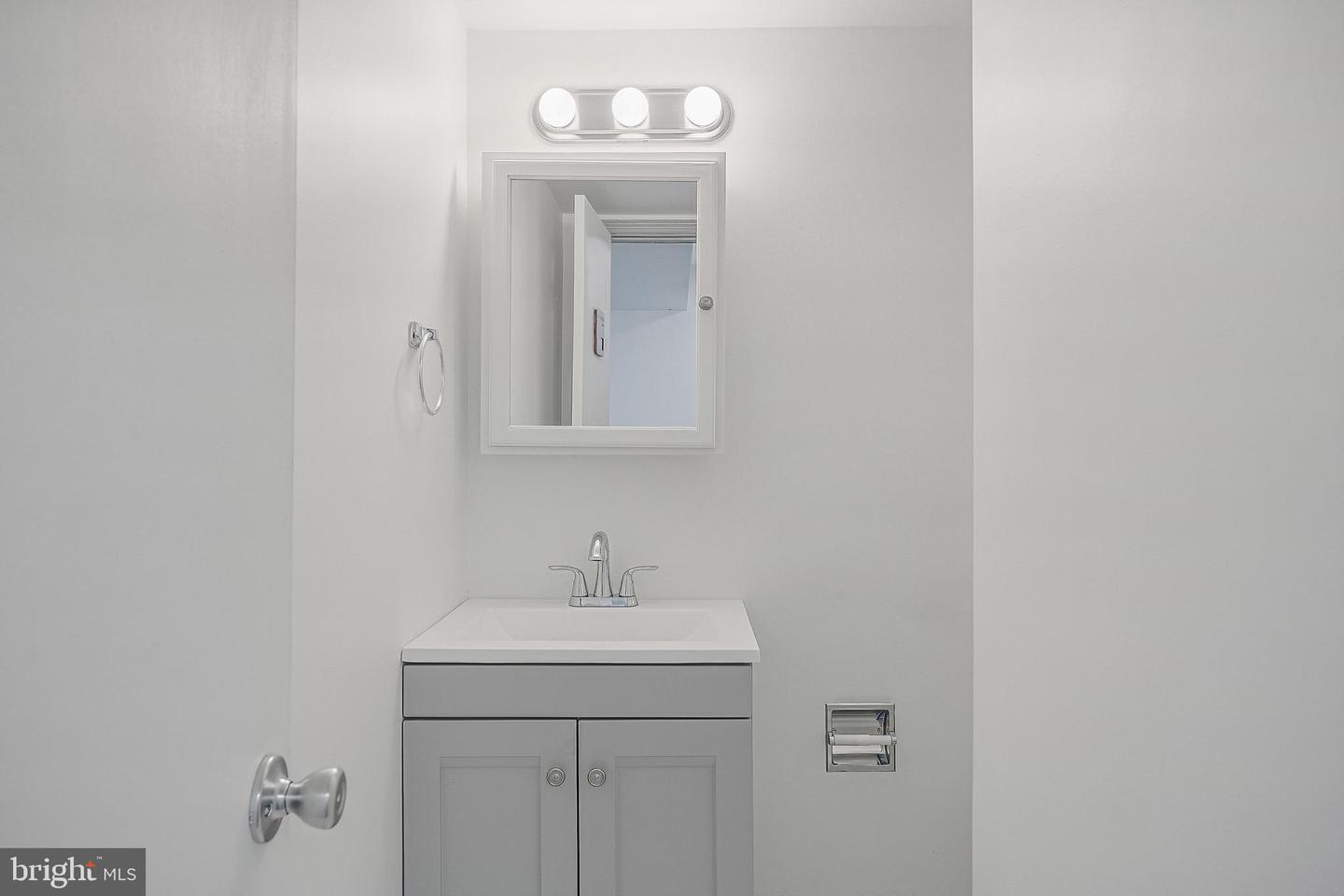 14811 PALMERSTON SQ, CENTREVILLE, Virginia 20120, 3 Bedrooms Bedrooms, ,2 BathroomsBathrooms,Residential,For sale,14811 PALMERSTON SQ,VAFX2280258 MLS # VAFX2280258 14811 PALMERSTON SQ, CENTREVILLE, Virginia 20120, 3 Bedrooms Bedrooms, ,2 BathroomsBathrooms,Residential,For sale,14811 PALMERSTON SQ,VAFX2280258 MLS # VAFX2280258