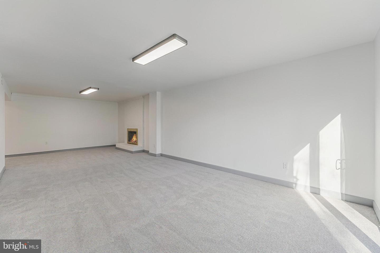 14811 PALMERSTON SQ, CENTREVILLE, Virginia 20120, 3 Bedrooms Bedrooms, ,2 BathroomsBathrooms,Residential,For sale,14811 PALMERSTON SQ,VAFX2280258 MLS # VAFX2280258 14811 PALMERSTON SQ, CENTREVILLE, Virginia 20120, 3 Bedrooms Bedrooms, ,2 BathroomsBathrooms,Residential,For sale,14811 PALMERSTON SQ,VAFX2280258 MLS # VAFX2280258