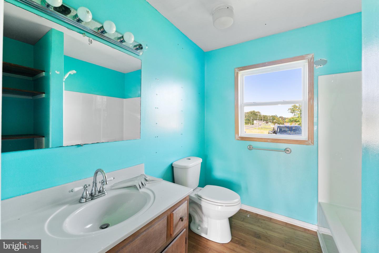 1600 MILNWOOD RD, FARMVILLE, Virginia 23901, 3 Bedrooms Bedrooms, 5 Rooms Rooms,1 BathroomBathrooms,Residential,For sale,1600 MILNWOOD RD,VAPE2000114 MLS # VAPE2000114 1600 MILNWOOD RD, FARMVILLE, Virginia 23901, 3 Bedrooms Bedrooms, 5 Rooms Rooms,1 BathroomBathrooms,Residential,For sale,1600 MILNWOOD RD,VAPE2000114 MLS # VAPE2000114