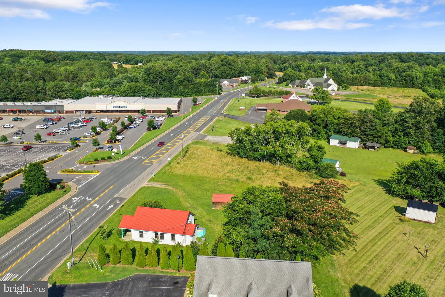 1600 MILNWOOD RD, FARMVILLE, Virginia 23901, 3 Bedrooms Bedrooms, 5 Rooms Rooms,1 BathroomBathrooms,Residential,For sale,1600 MILNWOOD RD,VAPE2000114 MLS # VAPE2000114 1600 MILNWOOD RD, FARMVILLE, Virginia 23901, 3 Bedrooms Bedrooms, 5 Rooms Rooms,1 BathroomBathrooms,Residential,For sale,1600 MILNWOOD RD,VAPE2000114 MLS # VAPE2000114