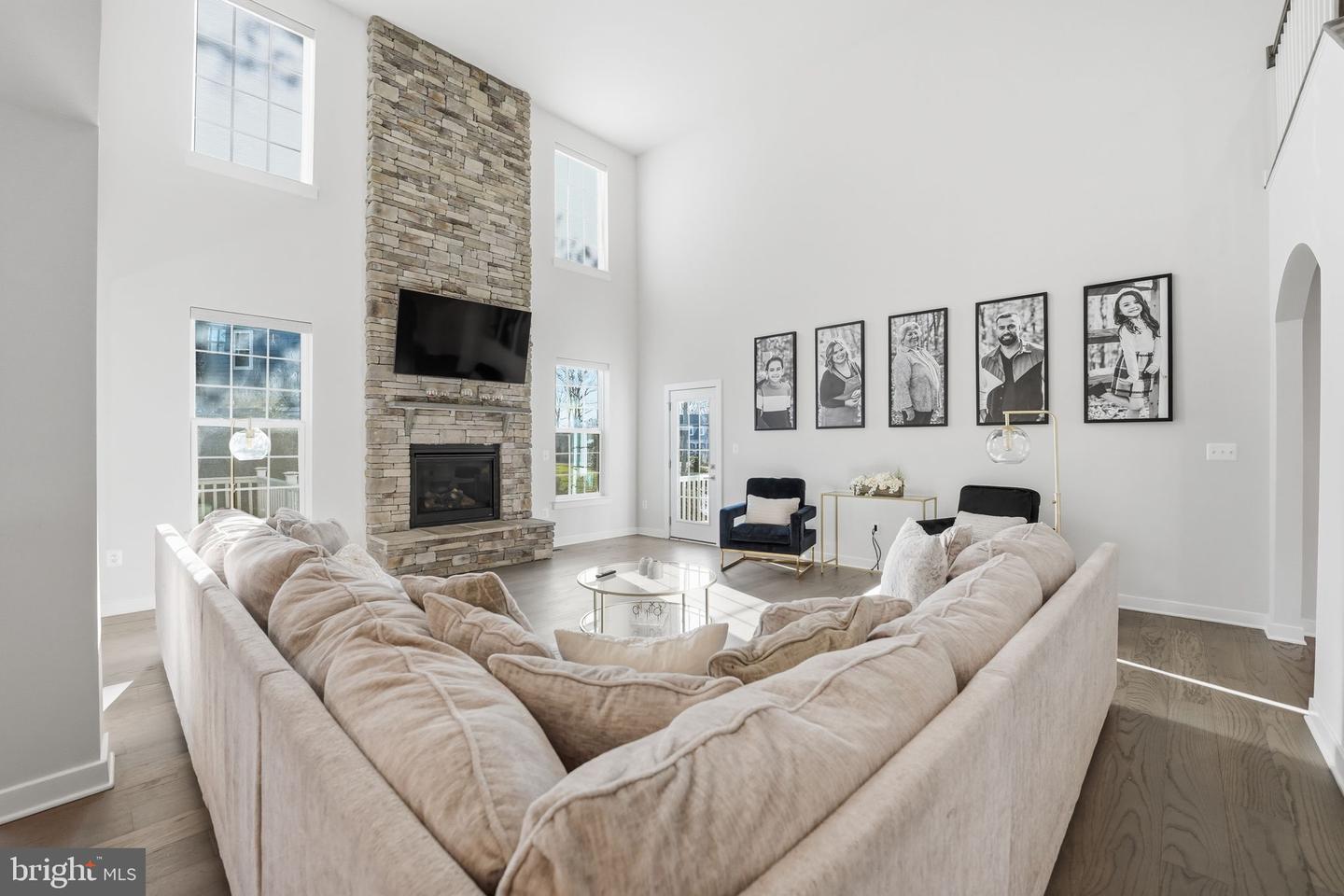 10703 COLD SPRINGS CT, SPOTSYLVANIA, Virginia 22551, 6 Bedrooms Bedrooms, ,5 BathroomsBathrooms,Residential,For sale,10703 COLD SPRINGS CT,VASP2037798 MLS # VASP2037798