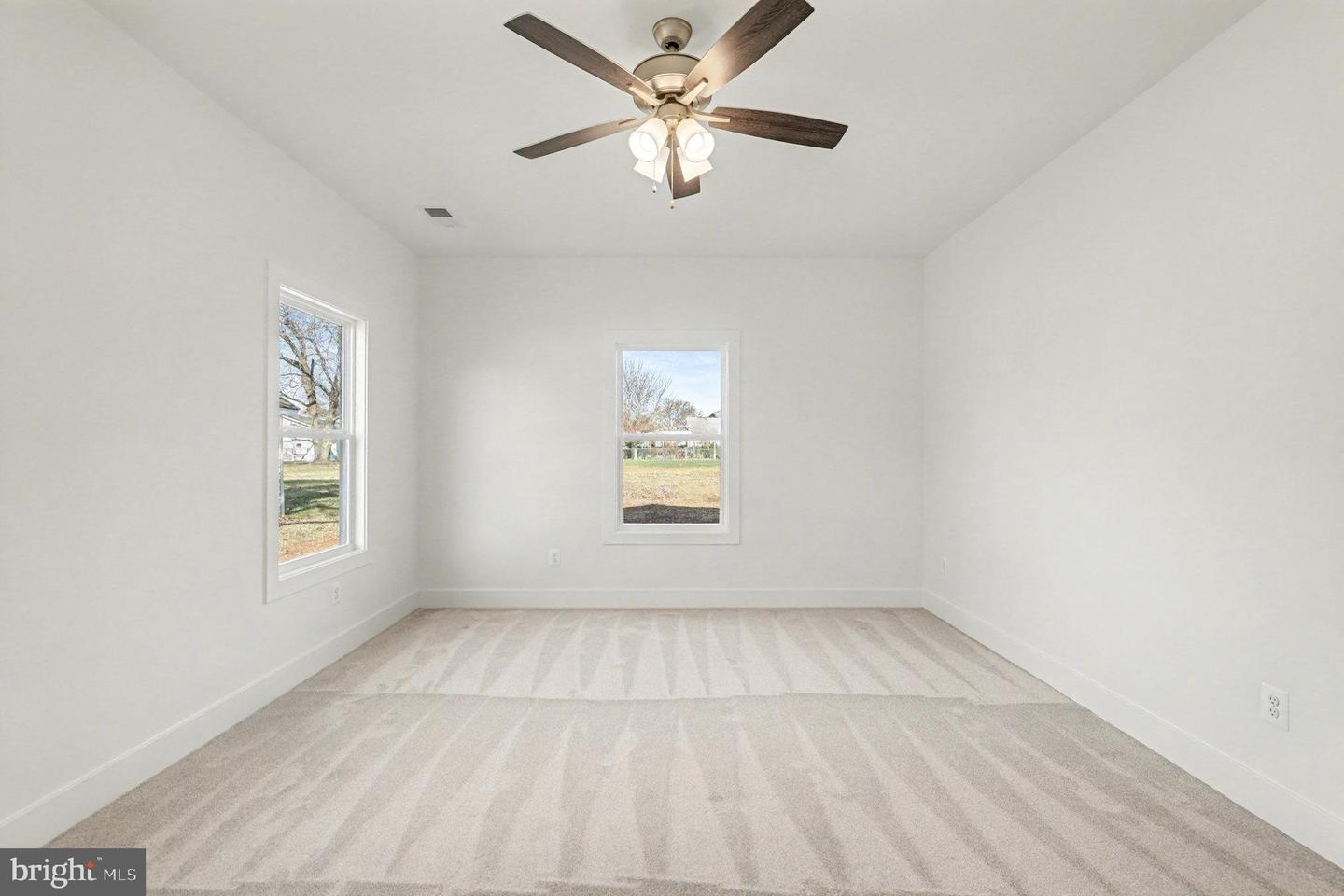 277 WHITE OAK RD, FREDERICKSBURG, Virginia 22405, 3 Bedrooms Bedrooms, ,2 BathroomsBathrooms,Residential,For sale,277 WHITE OAK RD,VAST2044418 MLS # VAST2044418