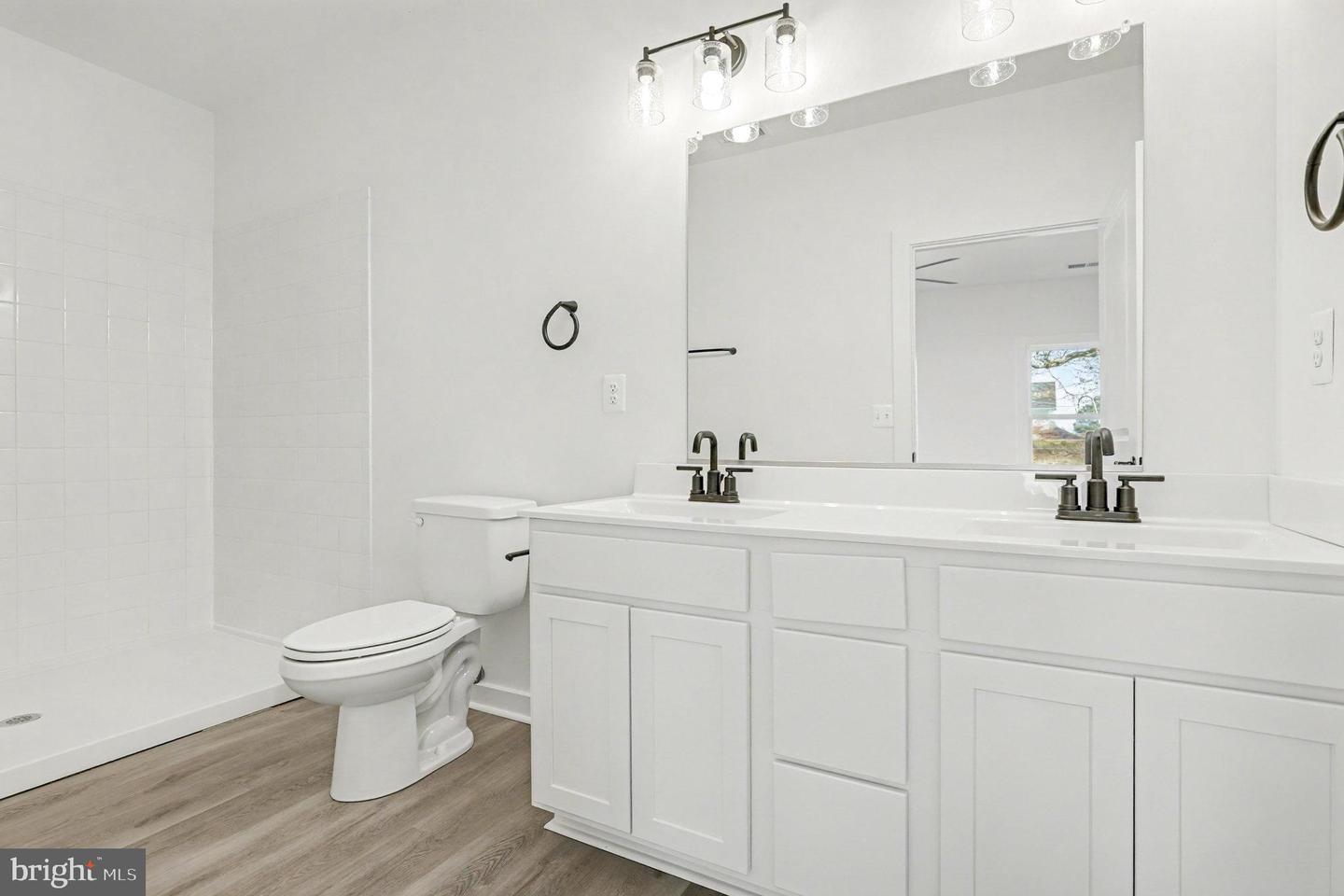 277 WHITE OAK RD, FREDERICKSBURG, Virginia 22405, 3 Bedrooms Bedrooms, ,2 BathroomsBathrooms,Residential,For sale,277 WHITE OAK RD,VAST2044418 MLS # VAST2044418