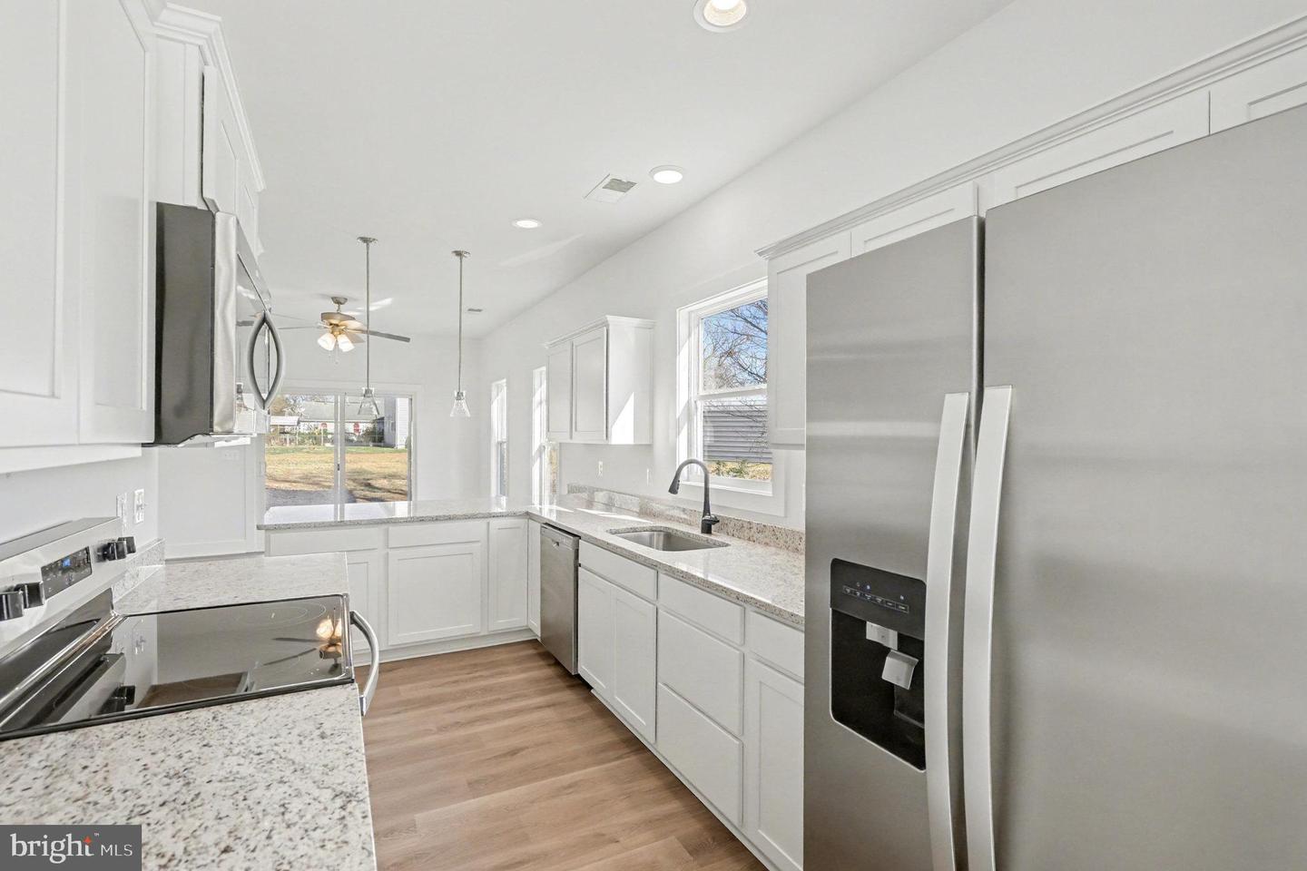 277 WHITE OAK RD, FREDERICKSBURG, Virginia 22405, 3 Bedrooms Bedrooms, ,2 BathroomsBathrooms,Residential,For sale,277 WHITE OAK RD,VAST2044418 MLS # VAST2044418