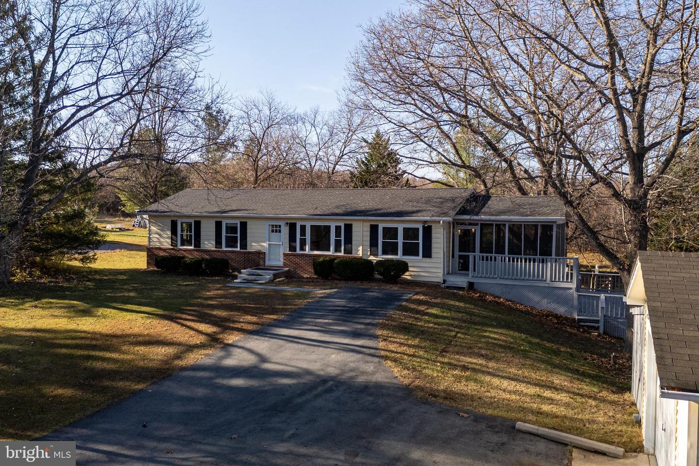 539 LUPTON RD, WOODSTOCK, Virginia 22664, 2 Bedrooms Bedrooms, ,1 BathroomBathrooms,Residential,For sale,539 LUPTON RD,VASH2013104 MLS # VASH2013104