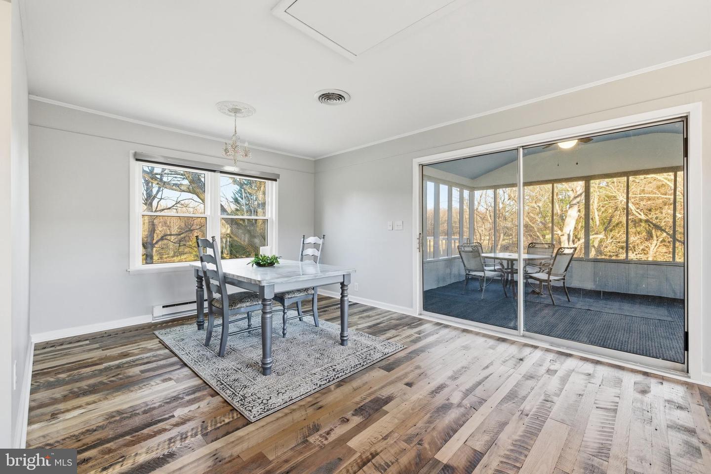 539 LUPTON RD, WOODSTOCK, Virginia 22664, 2 Bedrooms Bedrooms, ,1 BathroomBathrooms,Residential,For sale,539 LUPTON RD,VASH2013104 MLS # VASH2013104