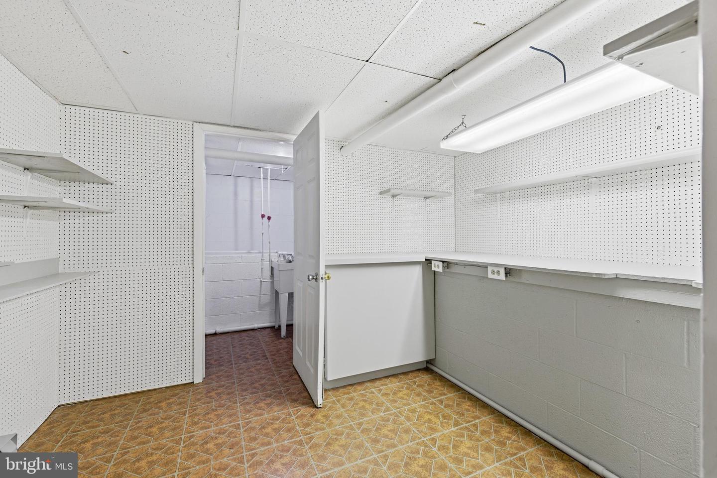 539 LUPTON RD, WOODSTOCK, Virginia 22664, 2 Bedrooms Bedrooms, ,1 BathroomBathrooms,Residential,For sale,539 LUPTON RD,VASH2013104 MLS # VASH2013104