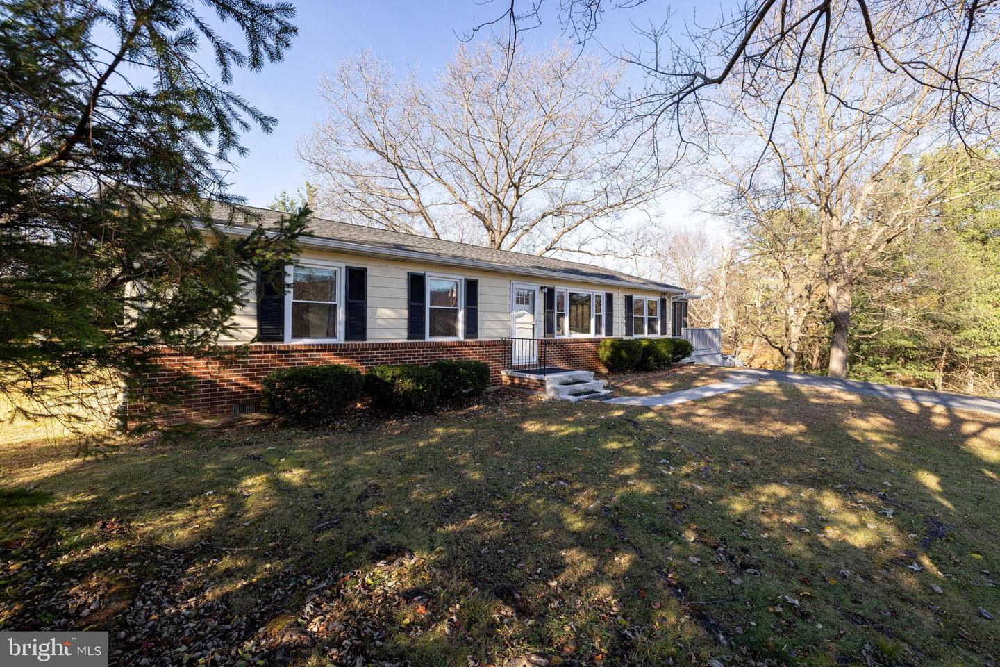 539 LUPTON RD, WOODSTOCK, Virginia 22664, 2 Bedrooms Bedrooms, ,1 BathroomBathrooms,Residential,For sale,539 LUPTON RD,VASH2013104 MLS # VASH2013104