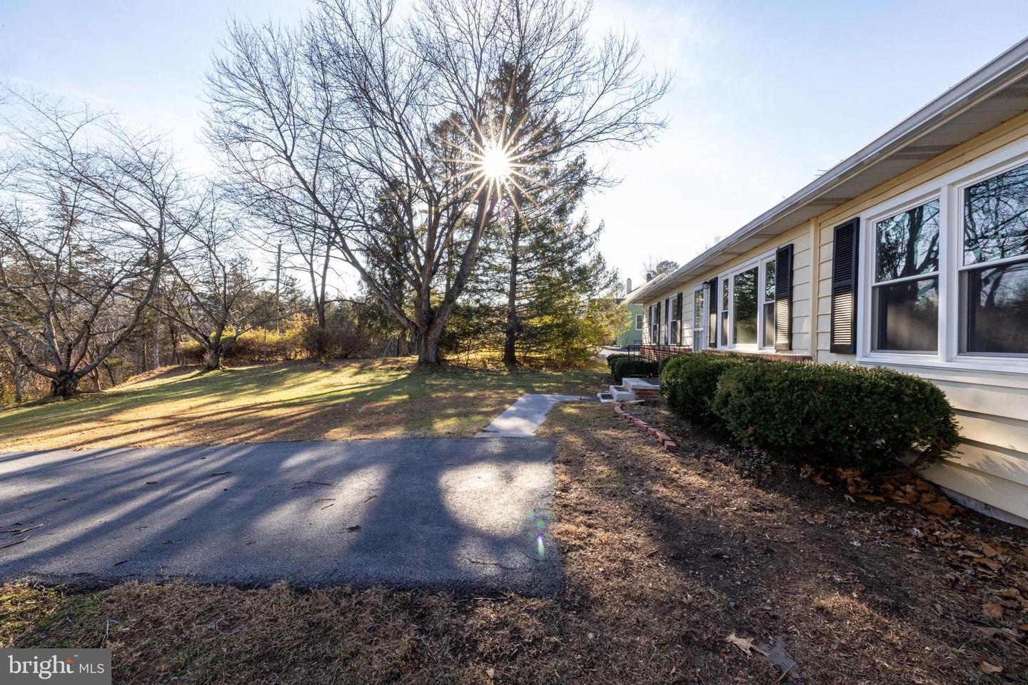 539 LUPTON RD, WOODSTOCK, Virginia 22664, 2 Bedrooms Bedrooms, ,1 BathroomBathrooms,Residential,For sale,539 LUPTON RD,VASH2013104 MLS # VASH2013104