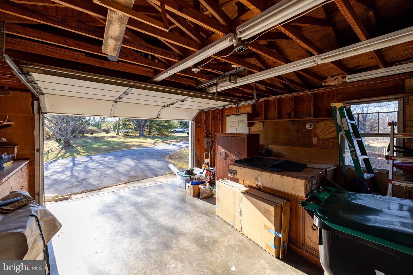 539 LUPTON RD, WOODSTOCK, Virginia 22664, 2 Bedrooms Bedrooms, ,1 BathroomBathrooms,Residential,For sale,539 LUPTON RD,VASH2013104 MLS # VASH2013104