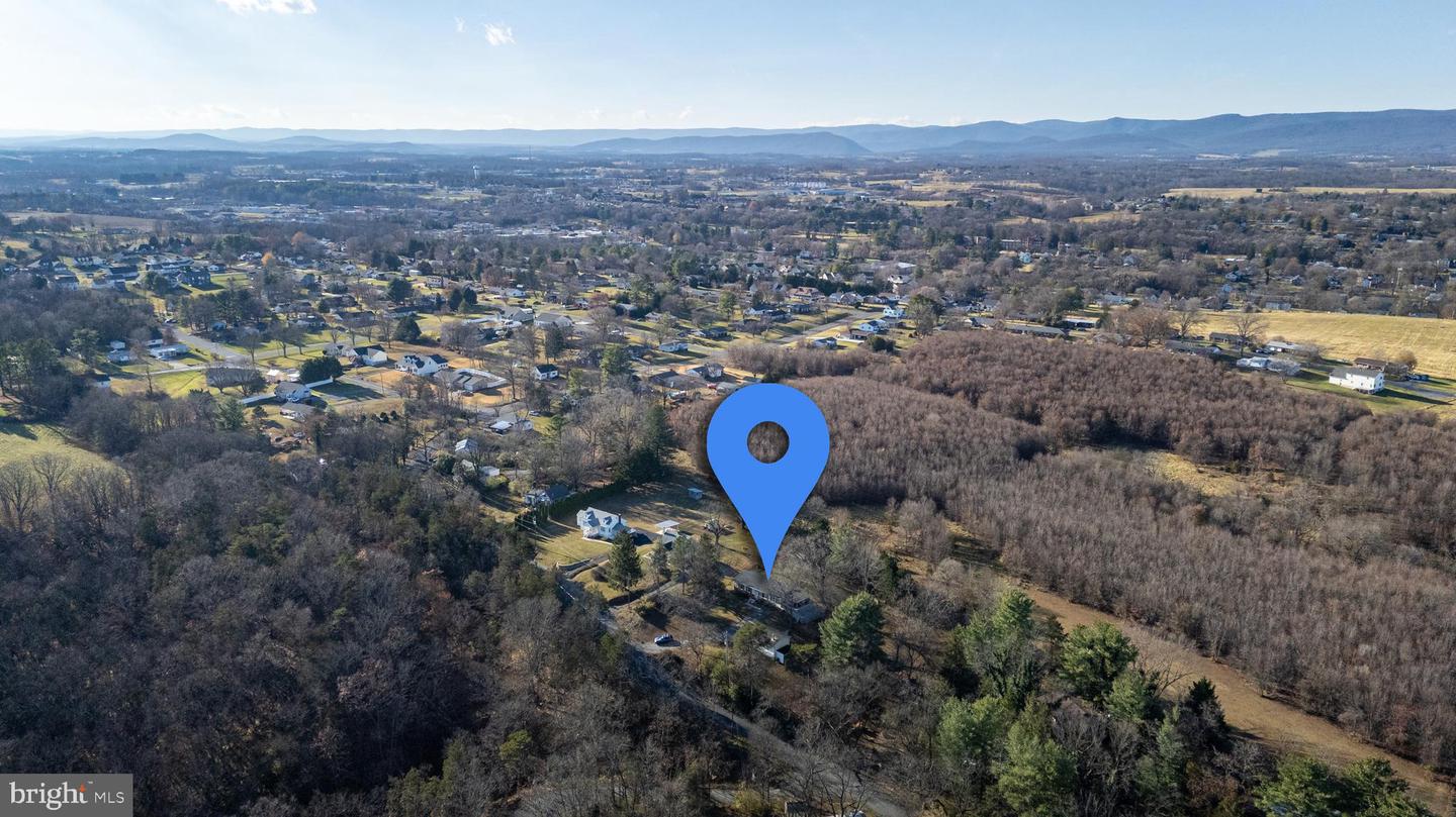 539 LUPTON RD, WOODSTOCK, Virginia 22664, 2 Bedrooms Bedrooms, ,1 BathroomBathrooms,Residential,For sale,539 LUPTON RD,VASH2013104 MLS # VASH2013104