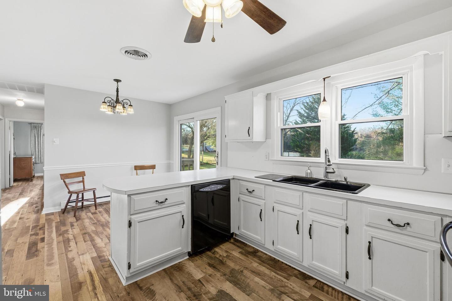 539 LUPTON RD, WOODSTOCK, Virginia 22664, 2 Bedrooms Bedrooms, ,1 BathroomBathrooms,Residential,For sale,539 LUPTON RD,VASH2013104 MLS # VASH2013104