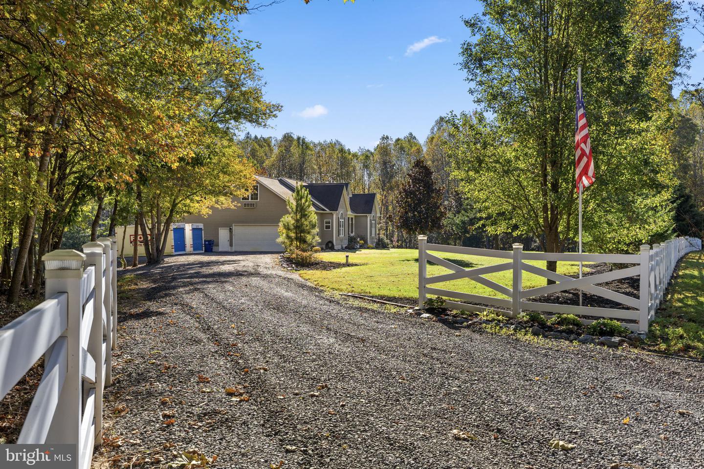 16725 BALD EAGLE DR, KING GEORGE, Virginia 22485, 4 Bedrooms Bedrooms, ,4 BathroomsBathrooms,Residential,For sale,16725 BALD EAGLE DR,VAKG2007312 MLS # VAKG2007312
