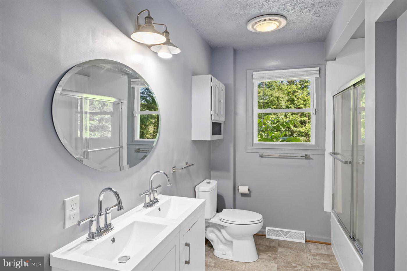 64 PEACH TREE LN, FREDERICKSBURG, Virginia 22406, 4 Bedrooms Bedrooms, ,2 BathroomsBathrooms,Residential,For sale,64 PEACH TREE LN,VAST2044430 MLS # VAST2044430