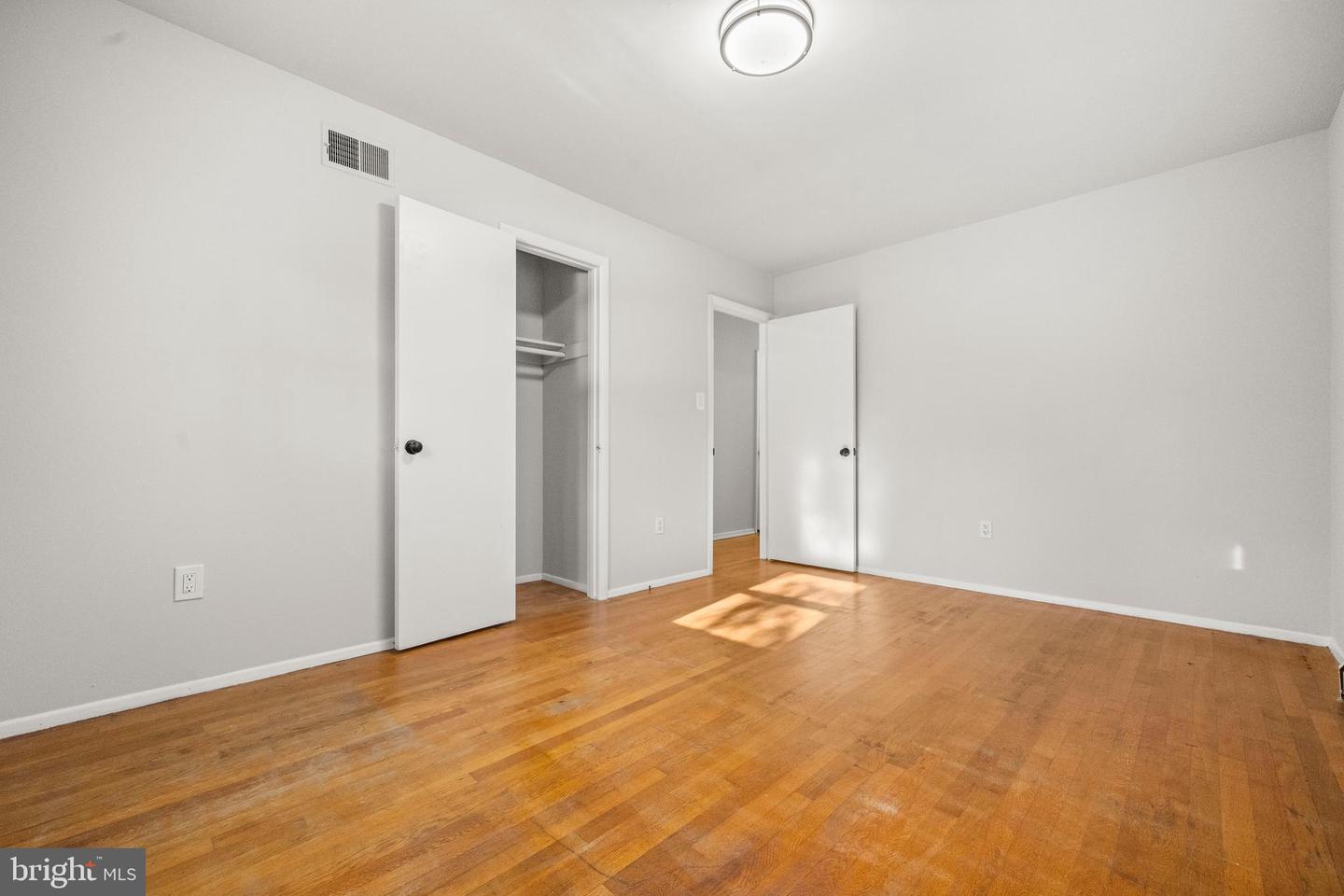 13411 KERRYDALE RD, WOODBRIDGE, Virginia 22193, 4 Bedrooms Bedrooms, ,2 BathroomsBathrooms,Residential,For sale,13411 KERRYDALE RD,VAPW2108310 MLS # VAPW2108310