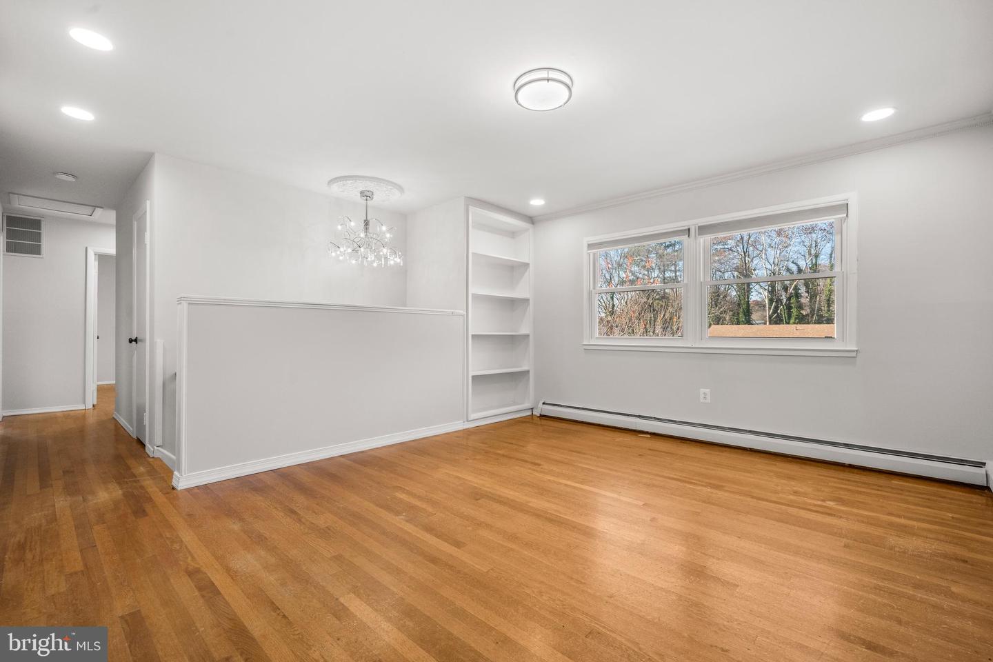 13411 KERRYDALE RD, WOODBRIDGE, Virginia 22193, 4 Bedrooms Bedrooms, ,2 BathroomsBathrooms,Residential,For sale,13411 KERRYDALE RD,VAPW2108310 MLS # VAPW2108310