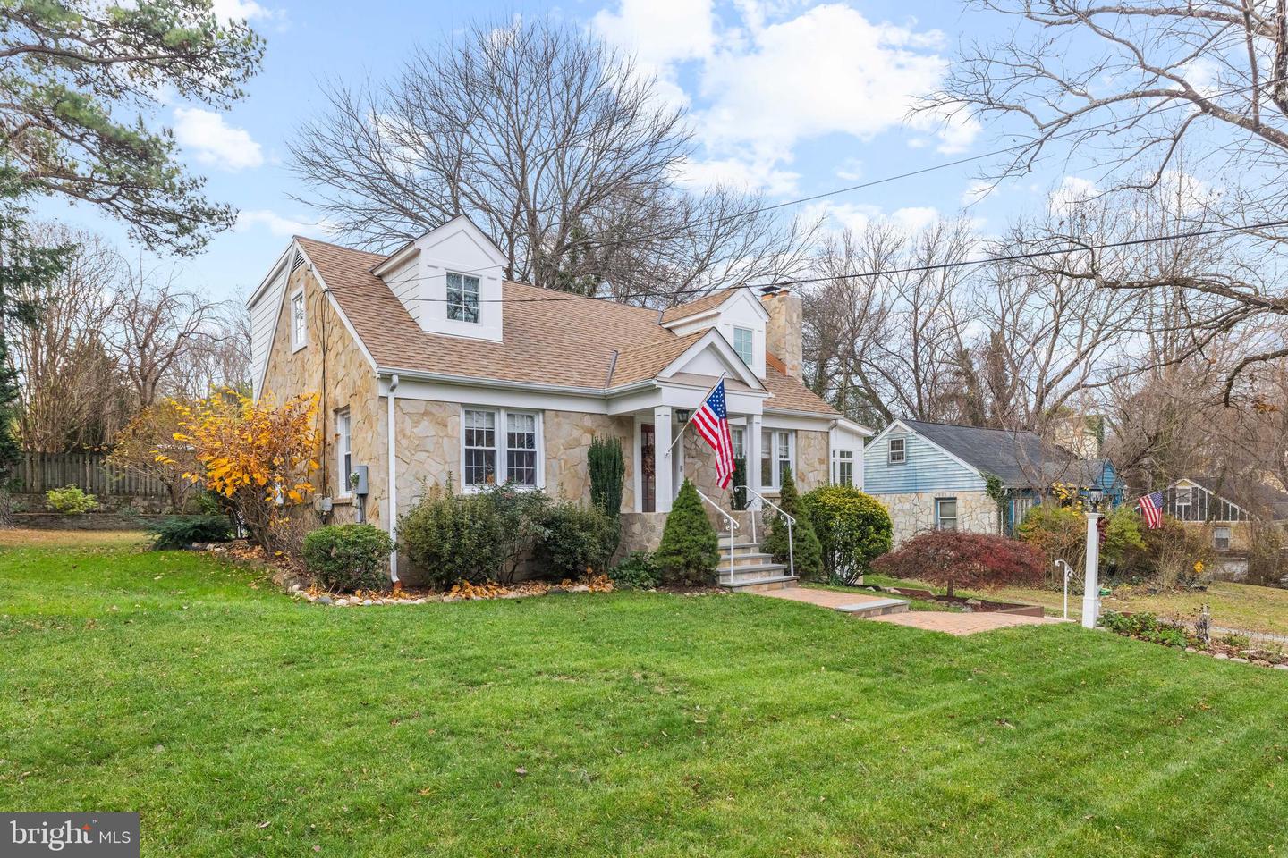 4004 ESTABROOK DR, ANNANDALE, Virginia 22003, 4 Bedrooms Bedrooms, ,3 BathroomsBathrooms,Residential,For sale,4004 ESTABROOK DR,VAFX2280442 MLS # VAFX2280442 4004 ESTABROOK DR, ANNANDALE, Virginia 22003, 4 Bedrooms Bedrooms, ,3 BathroomsBathrooms,Residential,For sale,4004 ESTABROOK DR,VAFX2280442 MLS # VAFX2280442