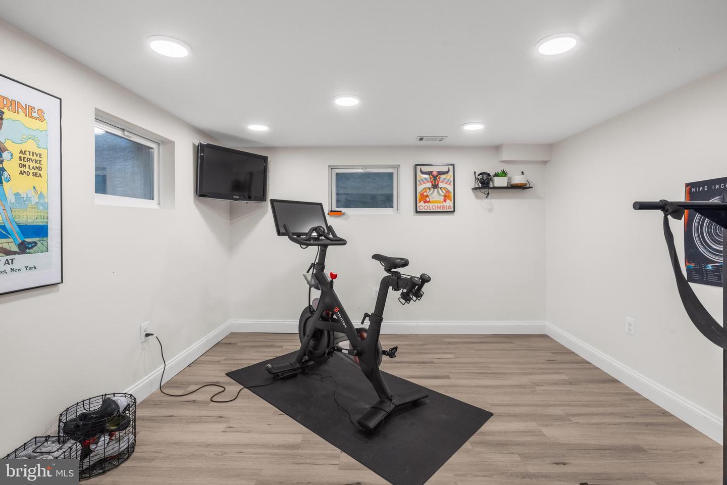 4004 ESTABROOK DR, ANNANDALE, Virginia 22003, 4 Bedrooms Bedrooms, ,3 BathroomsBathrooms,Residential,For sale,4004 ESTABROOK DR,VAFX2280442 MLS # VAFX2280442 4004 ESTABROOK DR, ANNANDALE, Virginia 22003, 4 Bedrooms Bedrooms, ,3 BathroomsBathrooms,Residential,For sale,4004 ESTABROOK DR,VAFX2280442 MLS # VAFX2280442