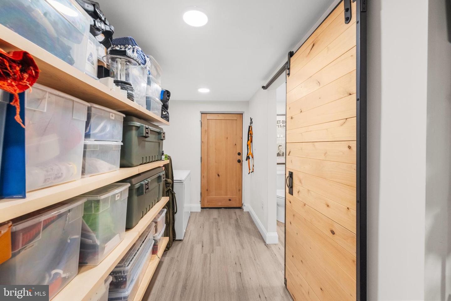 4004 ESTABROOK DR, ANNANDALE, Virginia 22003, 4 Bedrooms Bedrooms, ,3 BathroomsBathrooms,Residential,For sale,4004 ESTABROOK DR,VAFX2280442 MLS # VAFX2280442 4004 ESTABROOK DR, ANNANDALE, Virginia 22003, 4 Bedrooms Bedrooms, ,3 BathroomsBathrooms,Residential,For sale,4004 ESTABROOK DR,VAFX2280442 MLS # VAFX2280442