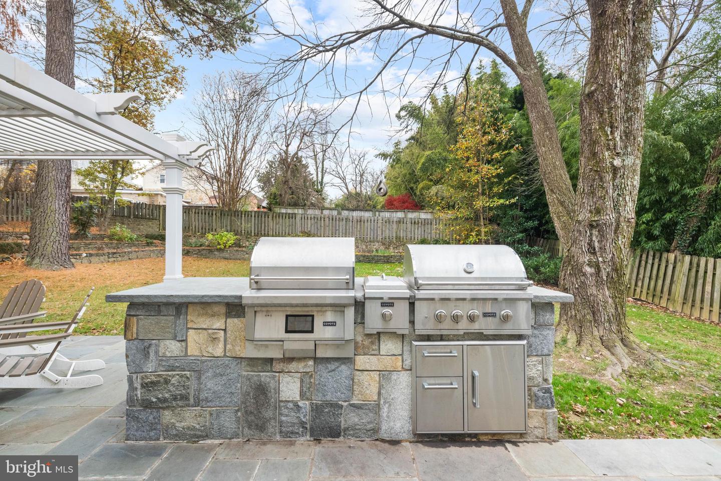 4004 ESTABROOK DR, ANNANDALE, Virginia 22003, 4 Bedrooms Bedrooms, ,3 BathroomsBathrooms,Residential,For sale,4004 ESTABROOK DR,VAFX2280442 MLS # VAFX2280442 4004 ESTABROOK DR, ANNANDALE, Virginia 22003, 4 Bedrooms Bedrooms, ,3 BathroomsBathrooms,Residential,For sale,4004 ESTABROOK DR,VAFX2280442 MLS # VAFX2280442