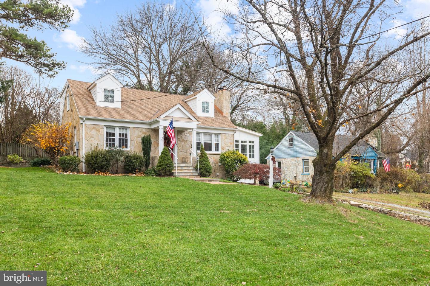 4004 ESTABROOK DR, ANNANDALE, Virginia 22003, 4 Bedrooms Bedrooms, ,3 BathroomsBathrooms,Residential,For sale,4004 ESTABROOK DR,VAFX2280442 MLS # VAFX2280442 4004 ESTABROOK DR, ANNANDALE, Virginia 22003, 4 Bedrooms Bedrooms, ,3 BathroomsBathrooms,Residential,For sale,4004 ESTABROOK DR,VAFX2280442 MLS # VAFX2280442