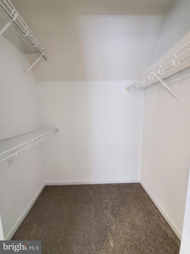 106 FOXGLOVE DR, WINCHESTER, Virginia 22602, 3 Bedrooms Bedrooms, 11 Rooms Rooms,3 BathroomsBathrooms,Residential,For sale,106 FOXGLOVE DR,VAFV2036626 MLS # VAFV2036626