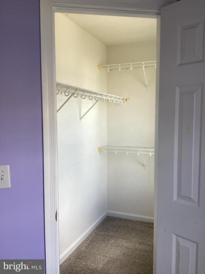 106 FOXGLOVE DR, WINCHESTER, Virginia 22602, 3 Bedrooms Bedrooms, 11 Rooms Rooms,3 BathroomsBathrooms,Residential,For sale,106 FOXGLOVE DR,VAFV2036626 MLS # VAFV2036626