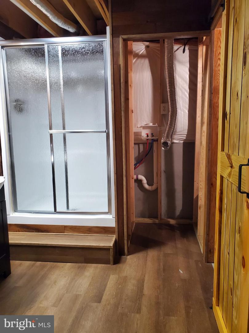 106 FOXGLOVE DR, WINCHESTER, Virginia 22602, 3 Bedrooms Bedrooms, 11 Rooms Rooms,3 BathroomsBathrooms,Residential,For sale,106 FOXGLOVE DR,VAFV2036626 MLS # VAFV2036626