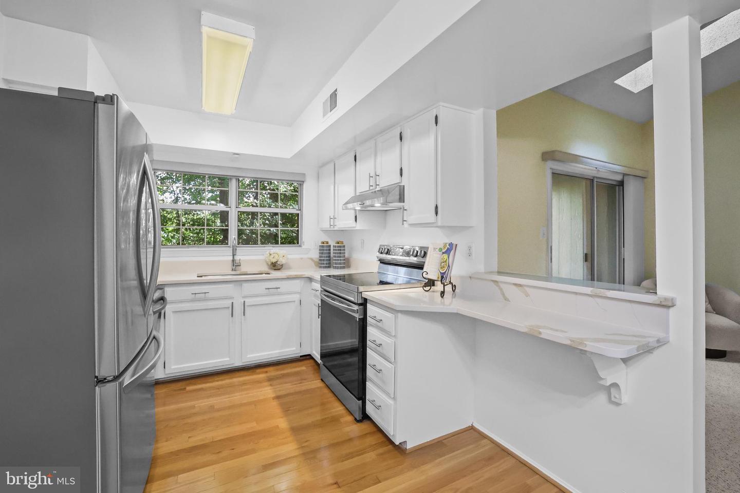 7748 NEW PROVIDENCE DR #85, FALLS CHURCH, Virginia 22042, 1 Bedroom Bedrooms, ,1 BathroomBathrooms,Residential,For sale,7748 NEW PROVIDENCE DR #85,VAFX2267968 MLS # VAFX2267968 7748 NEW PROVIDENCE DR #85, FALLS CHURCH, Virginia 22042, 1 Bedroom Bedrooms, ,1 BathroomBathrooms,Residential,For sale,7748 NEW PROVIDENCE DR #85,VAFX2267968 MLS # VAFX2267968