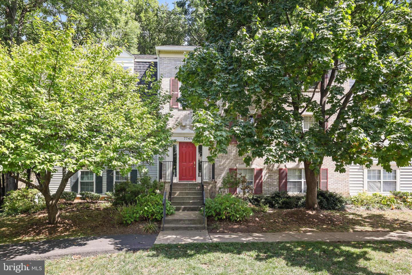 7748 NEW PROVIDENCE DR #85, FALLS CHURCH, Virginia 22042, 1 Bedroom Bedrooms, ,1 BathroomBathrooms,Residential,For sale,7748 NEW PROVIDENCE DR #85,VAFX2267968 MLS # VAFX2267968 7748 NEW PROVIDENCE DR #85, FALLS CHURCH, Virginia 22042, 1 Bedroom Bedrooms, ,1 BathroomBathrooms,Residential,For sale,7748 NEW PROVIDENCE DR #85,VAFX2267968 MLS # VAFX2267968
