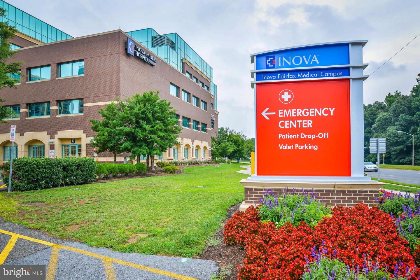 7748 NEW PROVIDENCE DR #85, FALLS CHURCH, Virginia 22042, 1 Bedroom Bedrooms, ,1 BathroomBathrooms,Residential,For sale,7748 NEW PROVIDENCE DR #85,VAFX2267968 MLS # VAFX2267968 7748 NEW PROVIDENCE DR #85, FALLS CHURCH, Virginia 22042, 1 Bedroom Bedrooms, ,1 BathroomBathrooms,Residential,For sale,7748 NEW PROVIDENCE DR #85,VAFX2267968 MLS # VAFX2267968