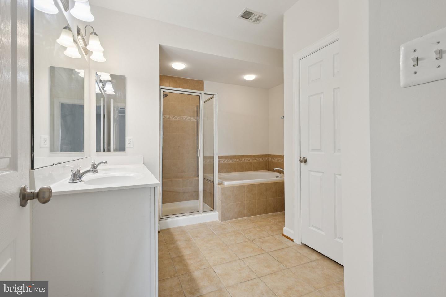 2576 EASTBOURNE DR, WOODBRIDGE, Virginia 22191, 2 Bedrooms Bedrooms, ,2 BathroomsBathrooms,Residential,For sale,2576 EASTBOURNE DR,VAPW2104568 MLS # VAPW2104568 2576 EASTBOURNE DR, WOODBRIDGE, Virginia 22191, 2 Bedrooms Bedrooms, ,2 BathroomsBathrooms,Residential,For sale,2576 EASTBOURNE DR,VAPW2104568 MLS # VAPW2104568