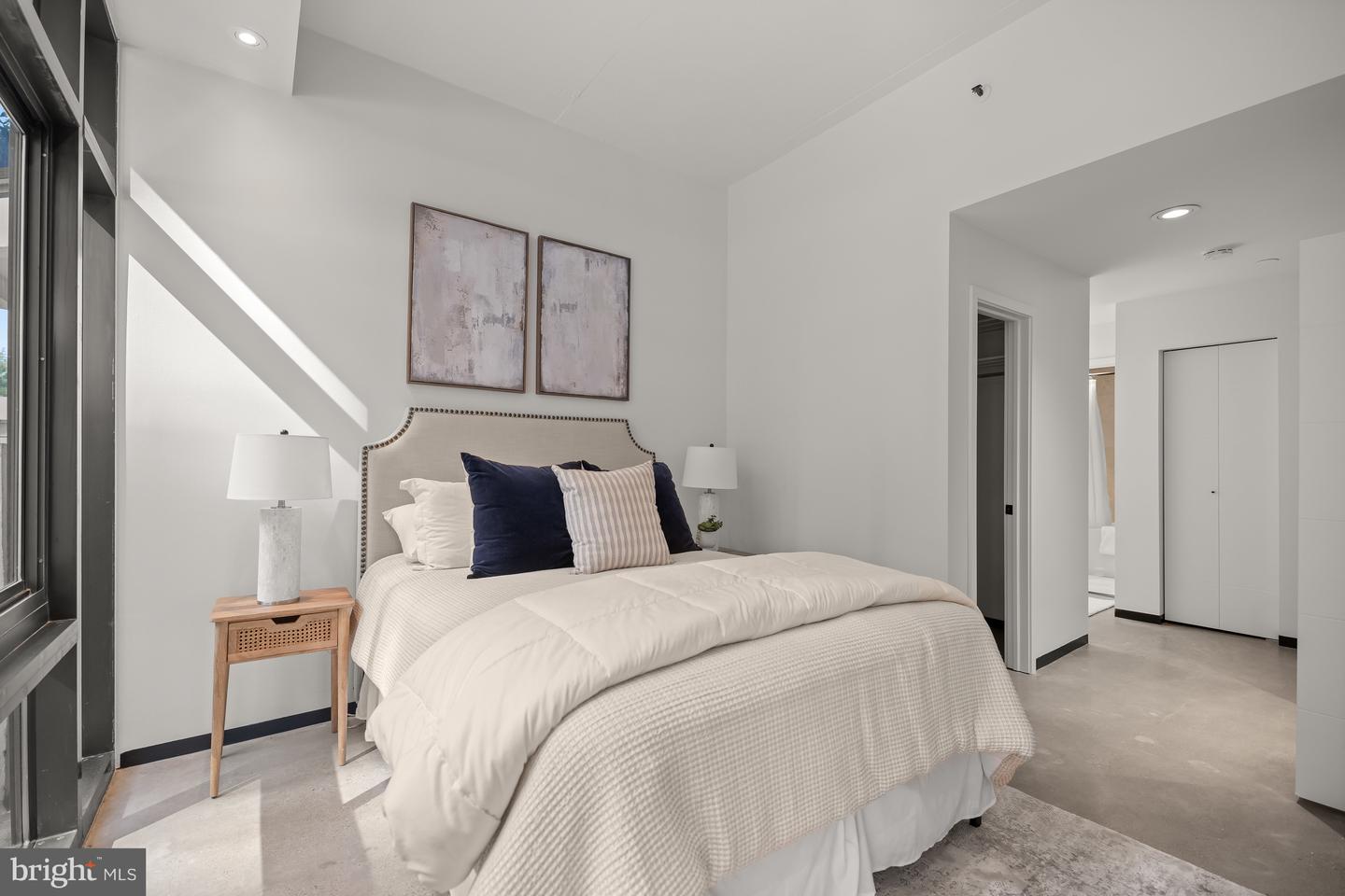 1530 KEY BLVD #125, ARLINGTON, Virginia 22209, 1 Bedroom Bedrooms, ,1 BathroomBathrooms,Residential,For sale,1530 KEY BLVD #125,VAAR2064180 MLS # VAAR2064180 1530 KEY BLVD #125, ARLINGTON, Virginia 22209, 1 Bedroom Bedrooms, ,1 BathroomBathrooms,Residential,For sale,1530 KEY BLVD #125,VAAR2064180 MLS # VAAR2064180