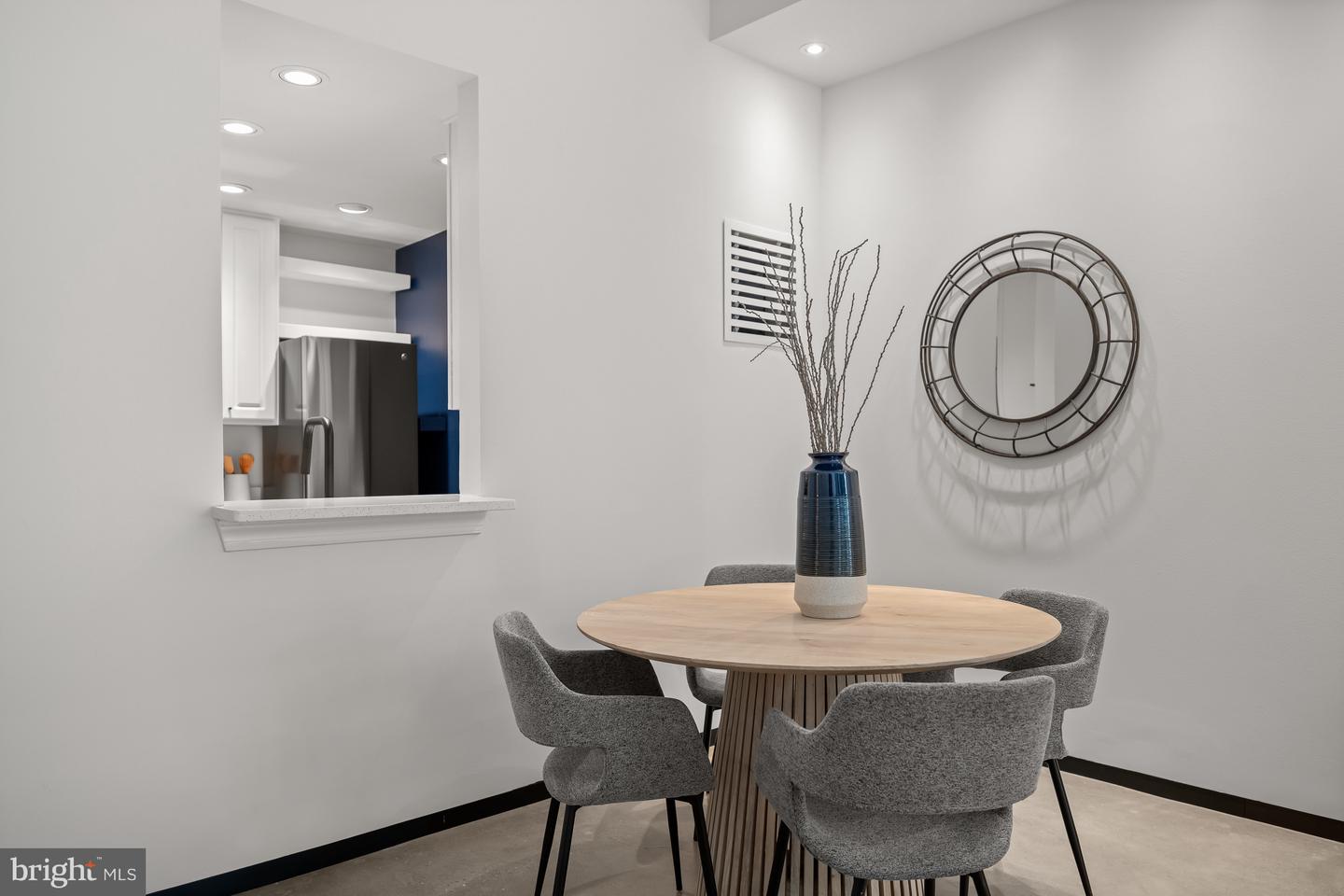 1530 KEY BLVD #125, ARLINGTON, Virginia 22209, 1 Bedroom Bedrooms, ,1 BathroomBathrooms,Residential,For sale,1530 KEY BLVD #125,VAAR2064180 MLS # VAAR2064180 1530 KEY BLVD #125, ARLINGTON, Virginia 22209, 1 Bedroom Bedrooms, ,1 BathroomBathrooms,Residential,For sale,1530 KEY BLVD #125,VAAR2064180 MLS # VAAR2064180