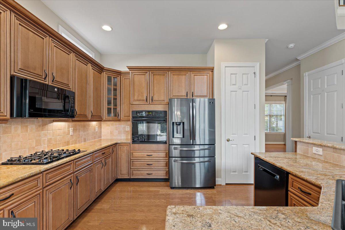 5320 TREVINO DR, HAYMARKET, Virginia 20169, 4 Bedrooms Bedrooms, 13 Rooms Rooms,3 BathroomsBathrooms,Residential,For sale,5320 TREVINO DR,VAPW2104912 MLS # VAPW2104912