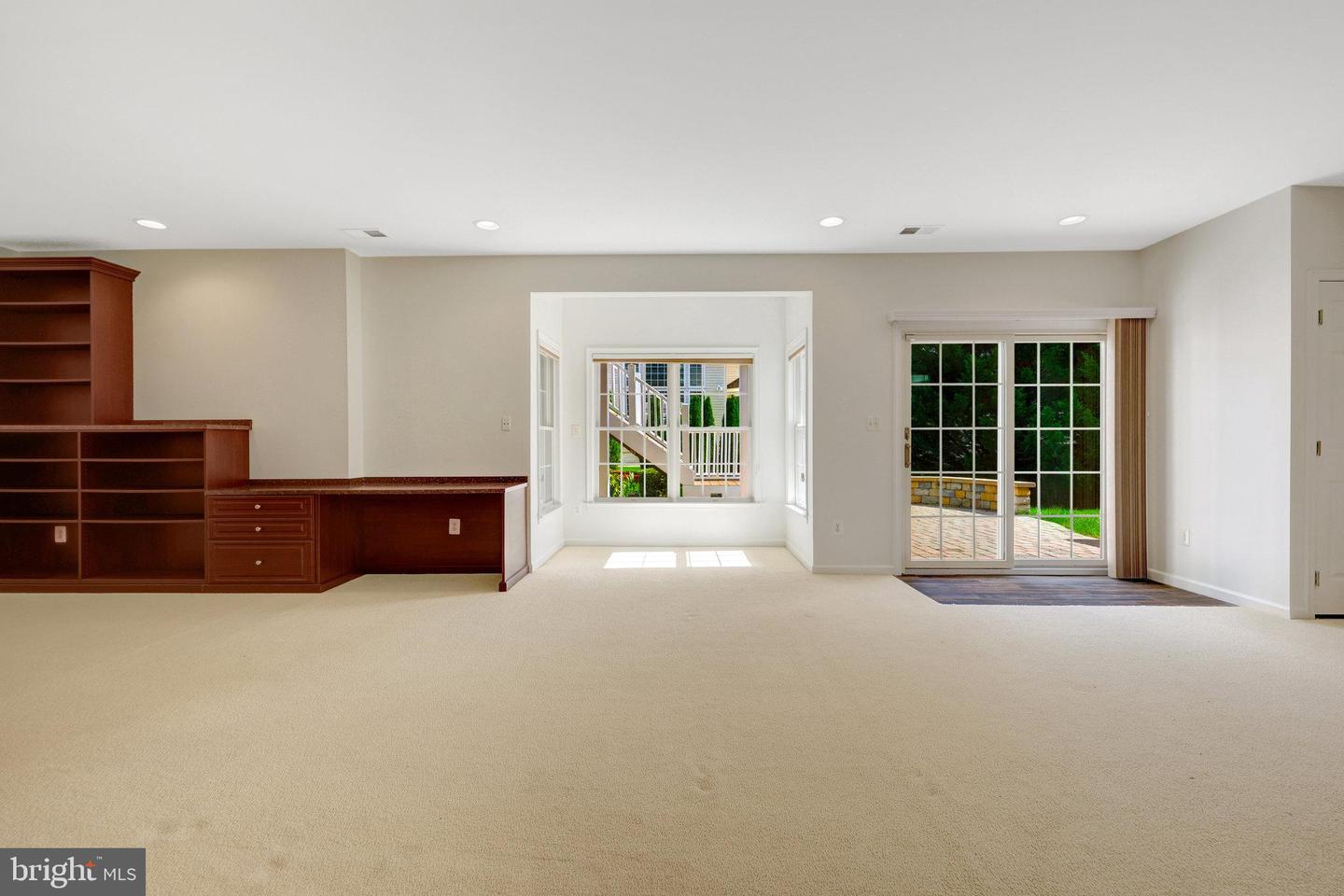 20250 MILLSTEAD DR, ASHBURN, Virginia 20147, 4 Bedrooms Bedrooms, ,3 BathroomsBathrooms,Residential,For sale,20250 MILLSTEAD DR,VALO2108322 MLS # VALO2108322